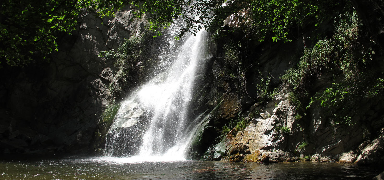 9 Magical Waterfall Hikes In Los Angeles