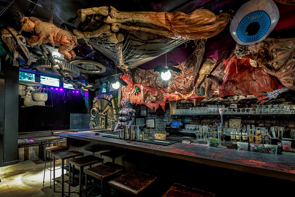 gwar bar kitchen hours