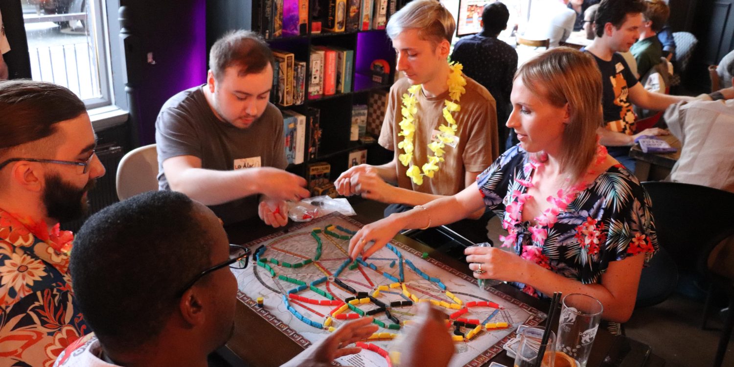 London Gaymers 1 - Five to Follow