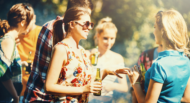 7 Steps to Planning a Summer Party on a Small Budget - Eventbrite